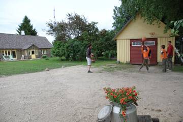 Фото номера Дом с 3 спальнями Дома для отпуска Karu Holiday Home г. Laiusevälja 38